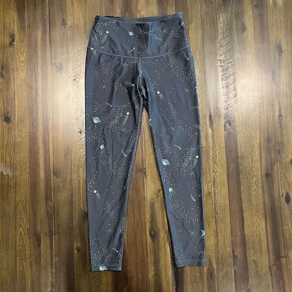 NWOT Victoria's Secret Sport Space Print Leggings - Size SM